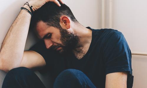 Suicidal Behavior in Young People with Bipolar Disorder